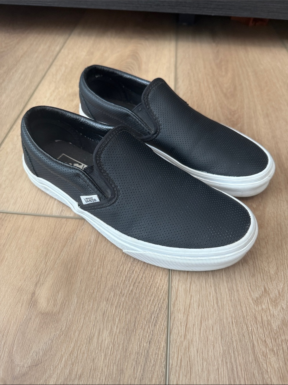Vans - Black Leather Perforated